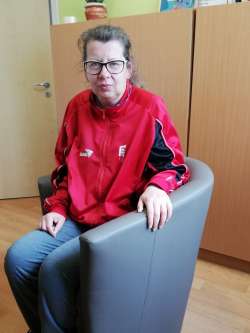 Nat�lia, 46 �ves t�rskeres� n�, Kapuv�r