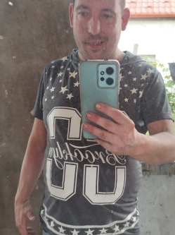 L�szl�, 36 �ves bakonytam�si t�rskeres� f�rfi