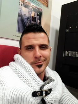 Misu, 38 �ves mikep�rcsi t�rskeres� f�rfi