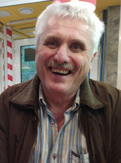 ATTILA, 69 �ves t�rskeres� f�rfi, Dencsh�za