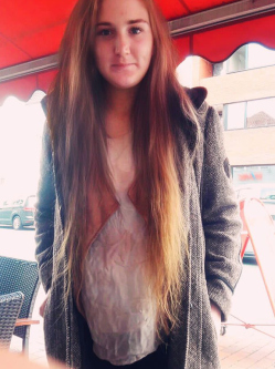Fanni, 18 �ves t�rskeres� n�, Kaposv�r