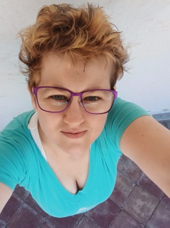 �gi, 38 �ves t�rskeres� n�, Szentes