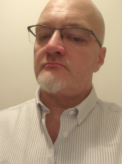 Zolika, 49 �ves t�rskeres� f�rfi, Egerszal�k