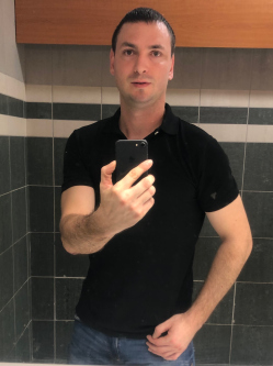 Gyula, 38 �ves t�rskeres� f�rfi, K�tsoprony