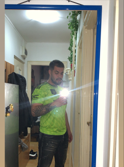 Roland, 23 �ves t�rskeres� f�rfi, Kecskem�t