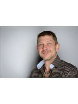 Lajos, 51 �ves t�rskeres� f�rfi, Worcestershire