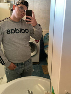 Krisztian, 22 �ves t�rskeres� f�rfi, Baden-W�rttemberg