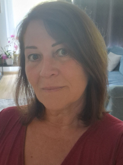 Val�ria, 60 �ves t�rskeres� n�, Als�-Ausztria