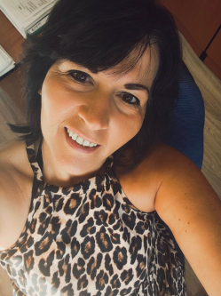 Andrea, 56 �ves t�rskeres� n�, Szentl�rinc