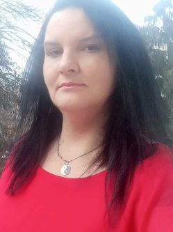 �vi, 52 �ves t�rskeres� n�, Szeged