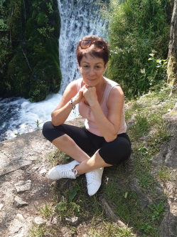 Marcsi, 60 �ves t�rskeres� n�, Eger