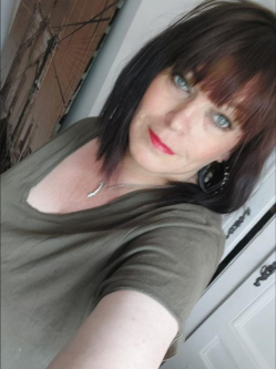 Nikolett, 46 �ves t�rskeres� n�, Kecskem�t