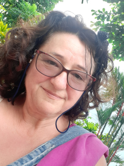 Era, 56 �ves t�rskeres� n�, Miskolc