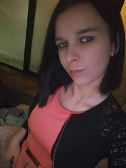 Sarolta, 18 �ves t�rskeres� n�, Miskolc