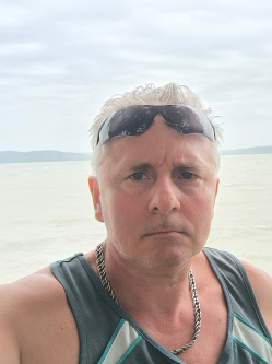 Zsolt, 53 �ves t�rskeres� f�rfi, Tolna