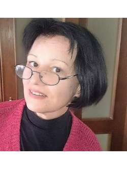 Gabriella, 68 �ves t�rskeres� n�, Kom�rom