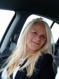 Timea, 56 �ves t�rskeres� n�, Somogys�rd