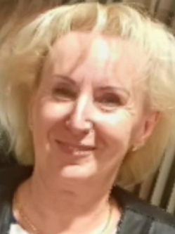 M�rta, 66 �ves t�rskeres� n�, Gy�r