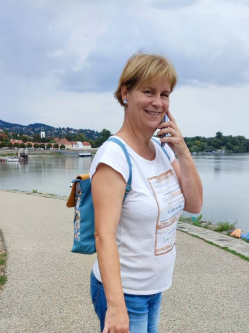 Mariann, 49 �ves t�rskeres� n�, Cegl�d
