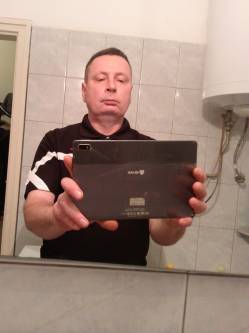 G�bor, 52 �ves t�rskeres� f�rfi, �rd
