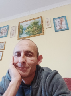 P�ter, 47 �ves t�rskeres� f�rfi, Tiszavasv�ri