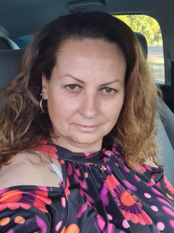 M�rta, 53 �ves t�rskeres� n�, Abony