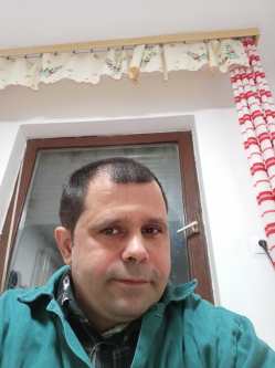 J�nos, 50 �ves cs�km�i t�rskeres� f�rfi