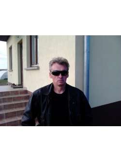 Ferenc, 65 �ves t�rskeres� f�rfi, Hern�d