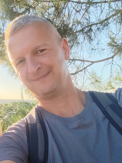 Csaba, 53 �ves t�rskeres� f�rfi, Kistarcsa