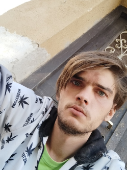 Laci, 26 éves társkereső férfi, Acsád