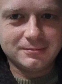 Béci, 40 éves társkereső férfi, Komoró