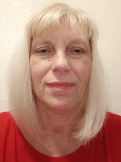 Ildik�, 59 �ves t�rskeres� n�, Keszthely