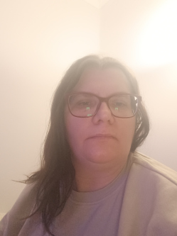 Zsuzsa, 44 �ves t�rskeres� n�, Hajd�bagos