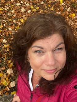 Andrea, 54 �ves t�rskeres� n�, Si�fok
