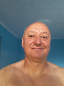Attila, 56 �ves t�rskeres� f�rfi, Karcsa