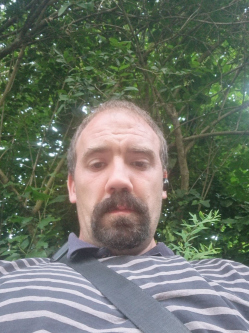 D�niel, 35 �ves szentesi t�rskeres� f�rfi