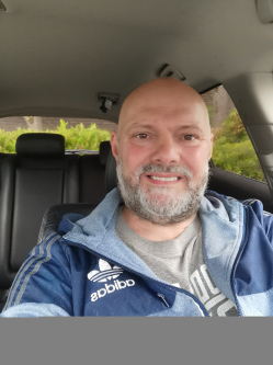 Laszlo, 57 �ves t�rskeres� f�rfi, Eur�pa (egy�b)