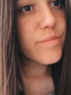 Barbara, 28 �ves t�rskeres� n�, Andornakt�lya