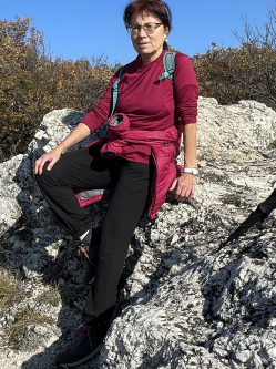 Ilona, 63 �ves t�rskeres� n�, Budapest
