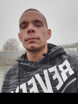Tomi, 31 �ves t�rskeres� f�rfi, Szeghalom