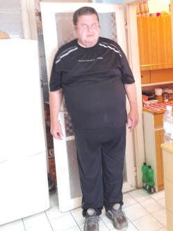 Andr�s, 57 �ves t�rskeres� f�rfi, P�cs