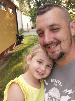Tibor, 39 �ves t�rskeres� f�rfi, G�vavencsell�