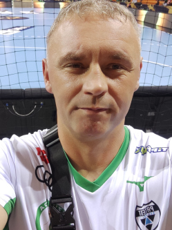Kriszti�n, 49 �ves t�rskeres� f�rfi, Szentl�rinc