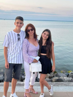 Zsuzsa, 53 �ves t�rskeres� n�, Burgenland