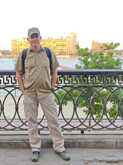 Zoli, 49 �ves t�rskeres� f�rfi, Pilisszentiv�n