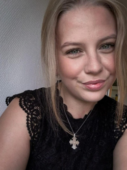 24 �ves veszpr�mi n�