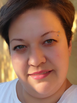 Marcsi, 38 �ves egri t�rskeres� n�