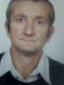 Karoly sandor, 63 �ves p�pai t�rskeres� f�rfi