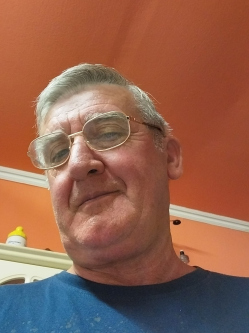 J�zsef, 67 �ves t�rskeres� f�rfi, Putnok