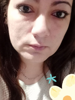 Ren�ta, 40 �ves t�rskeres� n�, Tiszaroff